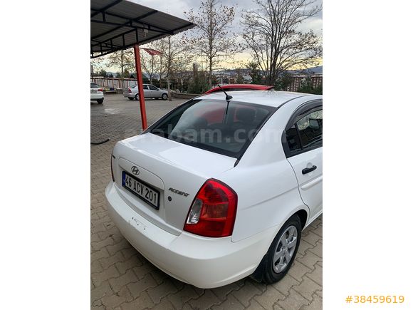 Sahibinden Hyundai Accent Era 1.4 Mode 2011 Model 