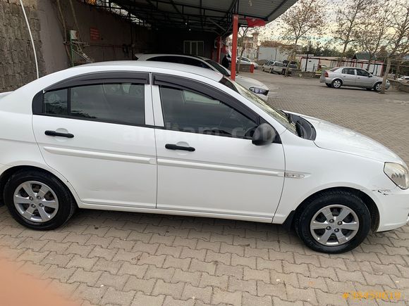 Sahibinden Hyundai Accent Era 1.4 Mode 2011 Model 