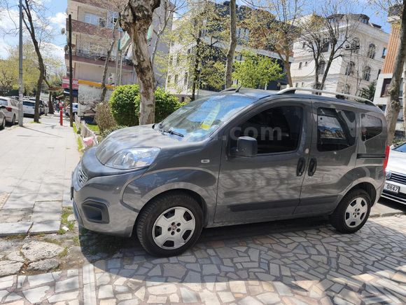 Sahibinden Fiat Fiorino  100 serisi pop paket 1.3 Multijet 2023 Model  38 000 km Füme