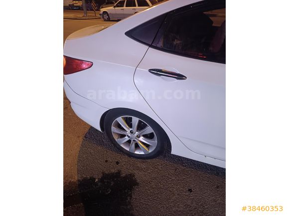Sahibinden Hyundai Accent Blue 1.6 CRDI Mode Plus 2014 Model
