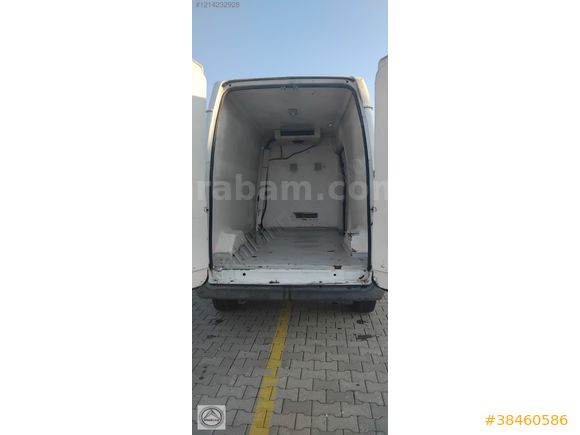 aracımız frigofirik lı kasa arac temız bakımlı araç