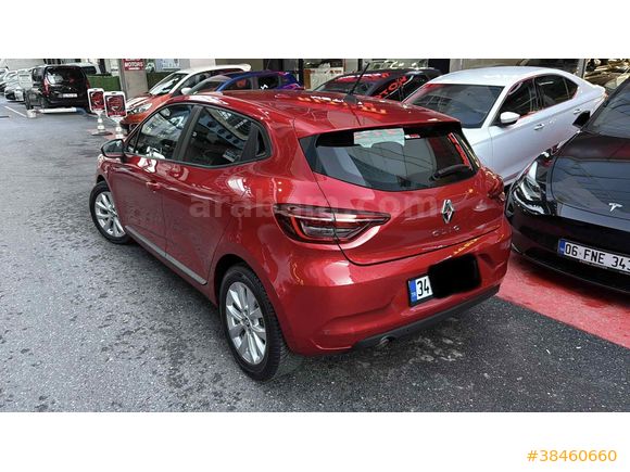 Sahibinden Renault Clio 1.0 TCe Touch 2023 Model 