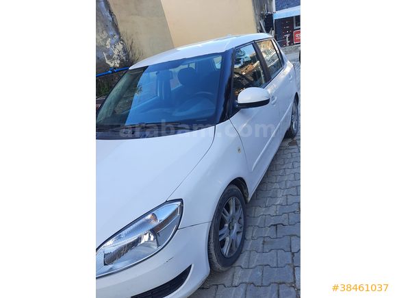 MEMURDAN ACİL Skoda Fabia 1.4 Ambiente 2011 Model