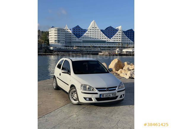 Sahibinden Opel Corsa 1.3 CDTI Cosmo 2005 Model  373.000 km Beyaz