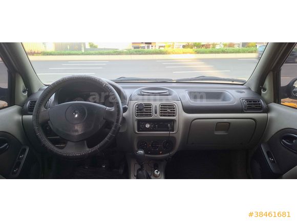 Sahibinden 2006 masrafsız klimalı clio 