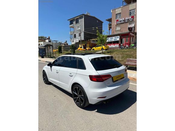 42 BİN KM HATASIZ BOYASIZ CAM TAVANLI İLK SAHİBİNDEN