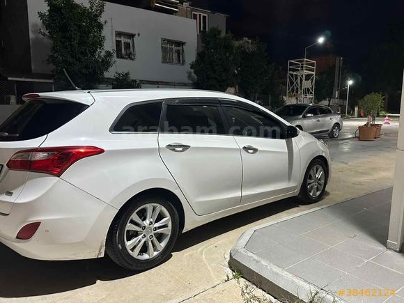 Sahibinden Hyundai i30 1.6 CRDi Elite 2014 Model 