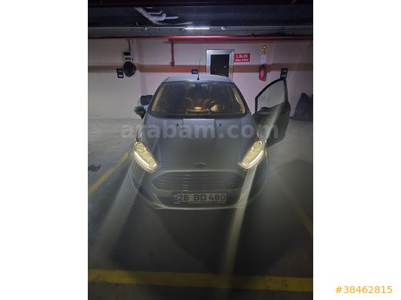Sahibinden Ford Fiesta 1.0 GTDi Titanium 2015 Model Bursa 27.100 km Gri (titanyum)