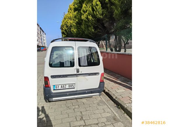 MEMURDAN OTOMOBİL RUHSATLI TEMİZ BERLİNGO