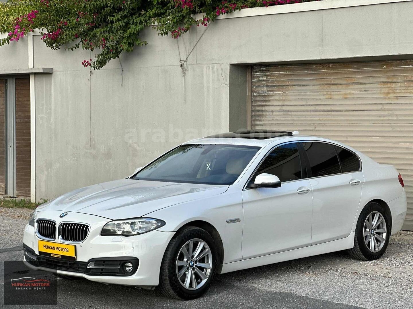 Galeriden BMW 5 Serisi 520i Premium 2015 Model Antalya 126.000 km Beyaz 3