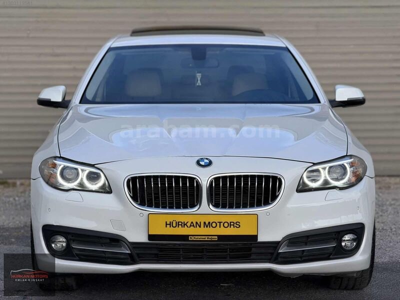 Galeriden BMW 5 Serisi 520i Premium 2015 Model Antalya 126.000 km Beyaz