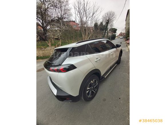 Sahibinden Peugeot 2008 1.2 PureTech Allure 2023 Model 