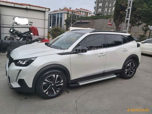 Sahibinden Peugeot 2008 1.2 PureTech Allure 2023 Model 