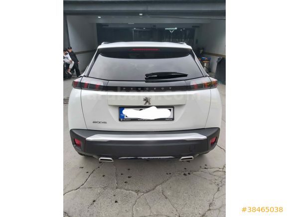 Sahibinden Peugeot 2008 1.2 PureTech Allure 2023 Model 