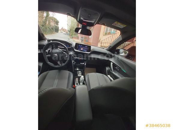 Sahibinden Peugeot 2008 1.2 PureTech Allure 2023 Model 