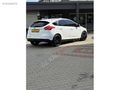 Düşük km Focus Hatcback otomatik vi