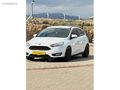 Düşük km Focus Hatcback otomatik vi