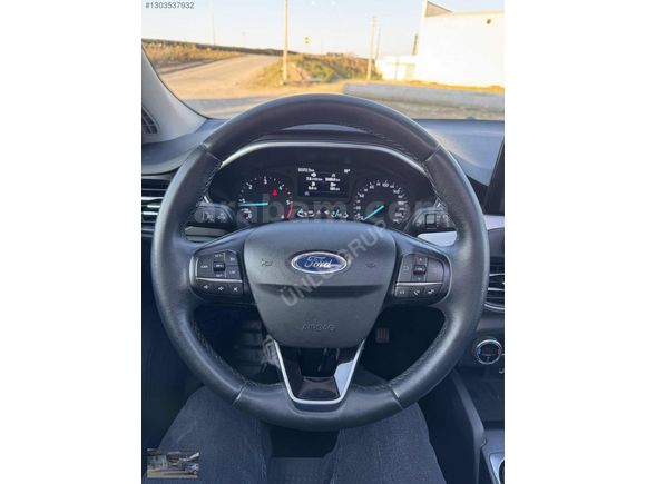 ÜNLÜ GRUP TAN 2020 FORD FOCUS TİTANYUM X CAM TAVANLI