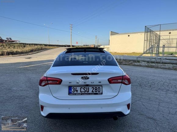ÜNLÜ GRUP TAN 2020 FORD FOCUS TİTANYUM X CAM TAVANLI