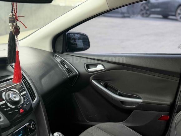 2013 FOCUS 1.6 TİTANİUM SMART HATASIZ AYARINDA FIRSAT ARACI!!!
