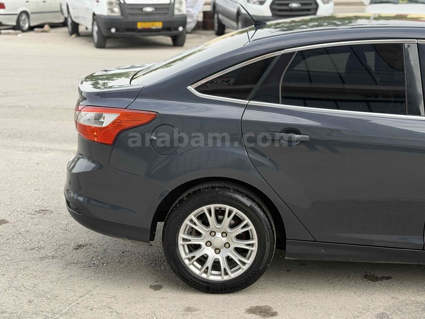 Galeriden Ford Focus 1.6 TDCi Titanium 2013 Model Gaziantep 279.000 km Siyah 7