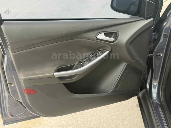 2013 FOCUS 1.6 TİTANİUM SMART HATASIZ AYARINDA FIRSAT ARACI!!!