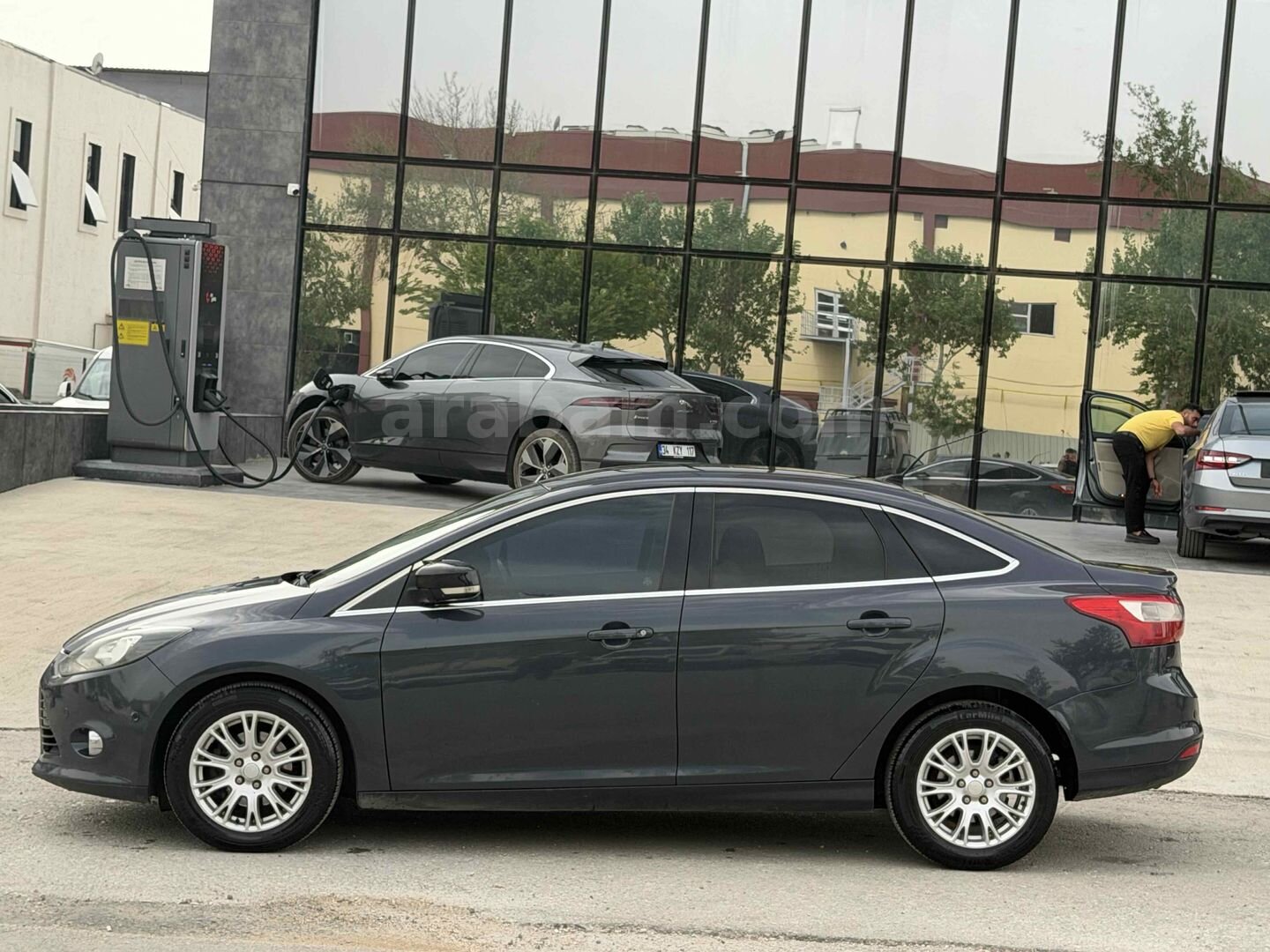 Galeriden Ford Focus 1.6 TDCi Titanium 2013 Model Gaziantep 279.000 km Siyah 6