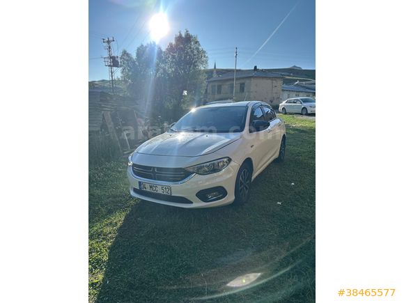 SAHİBİNDEN TEMİZ TAKSİ ÇIKMASI SIFIR MOTOR