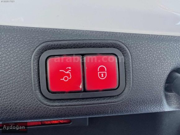 AYDOGAN PREMİUM 2020 MERCEDES E220 4 Matic Exclusive HATASIZ