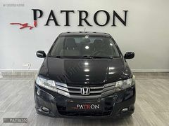 PATRON OTOMOTİV'DEN 2011 HONDA CİTY OTOMATİK 172.000 KM TEMİZ