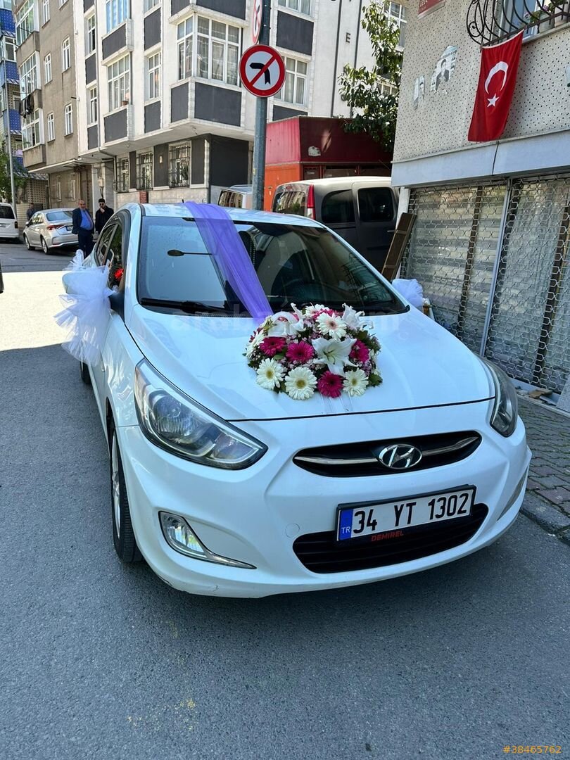 Sahibinden Hyundai Accent Blue 1.4 D-CVVT Mode Plus 2016 Model İstanbul 113.600 km Beyaz 2