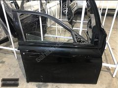 3.20 F30 SAĞ ÖN KAPI SİYAH