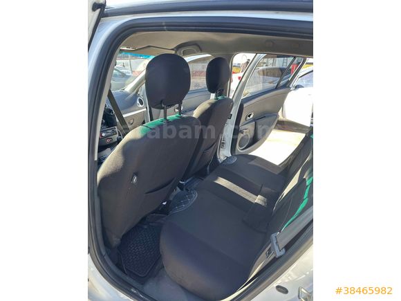 Sahibinden Renault Clio 1.2 Extreme 2010 Model  250.000 km Beyaz