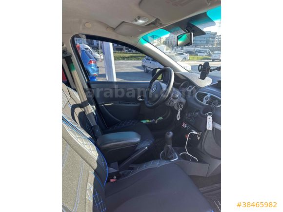 Sahibinden Renault Clio 1.2 Extreme 2010 Model  250.000 km Beyaz