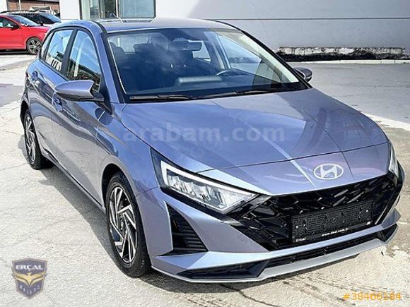 SON FIRSAT:2025 İ20 STYLE 100HP BOYASIZ NAVİG. 0,99 ORAN+K/K TAKSİT