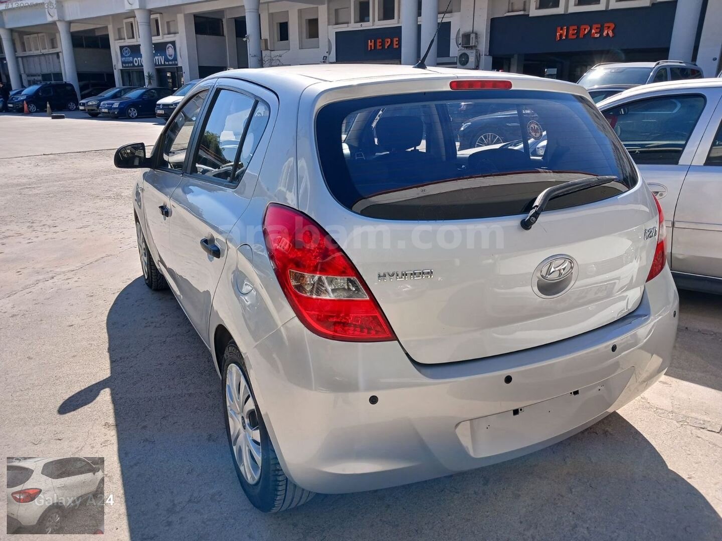 Galeriden Hyundai i20 1.4 CVVT Team 2012 Model İzmir 160.000 km Gri 5