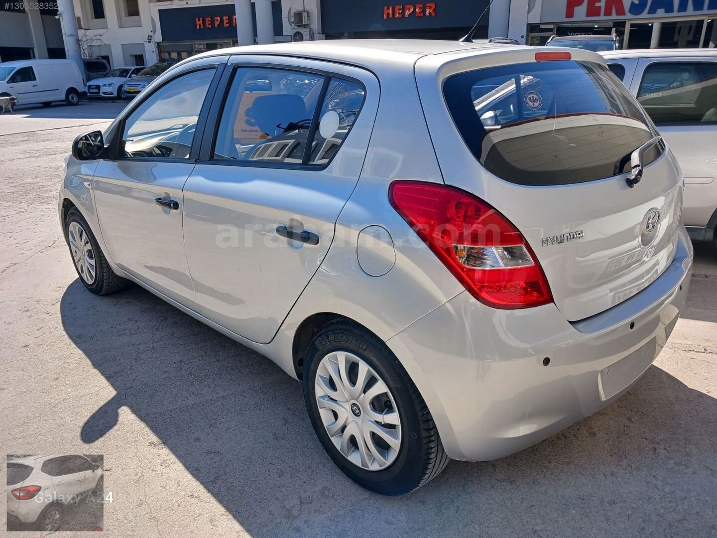 Galeriden Hyundai i20 1.4 CVVT Team 2012 Model İzmir 160.000 km Gri 4