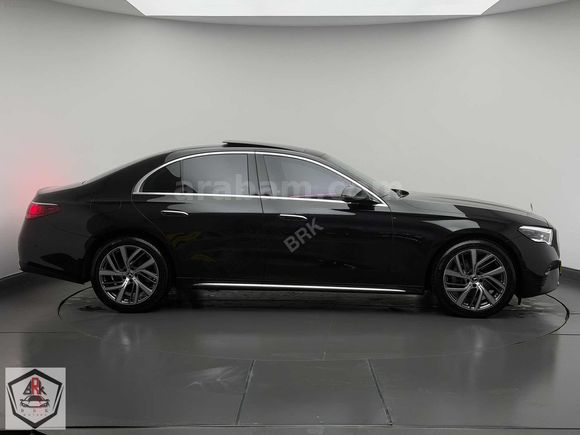 2024 E180 EXCLUSİVE HATASIZ SİYAH İÇ TABA+4D+BURMESTER+360