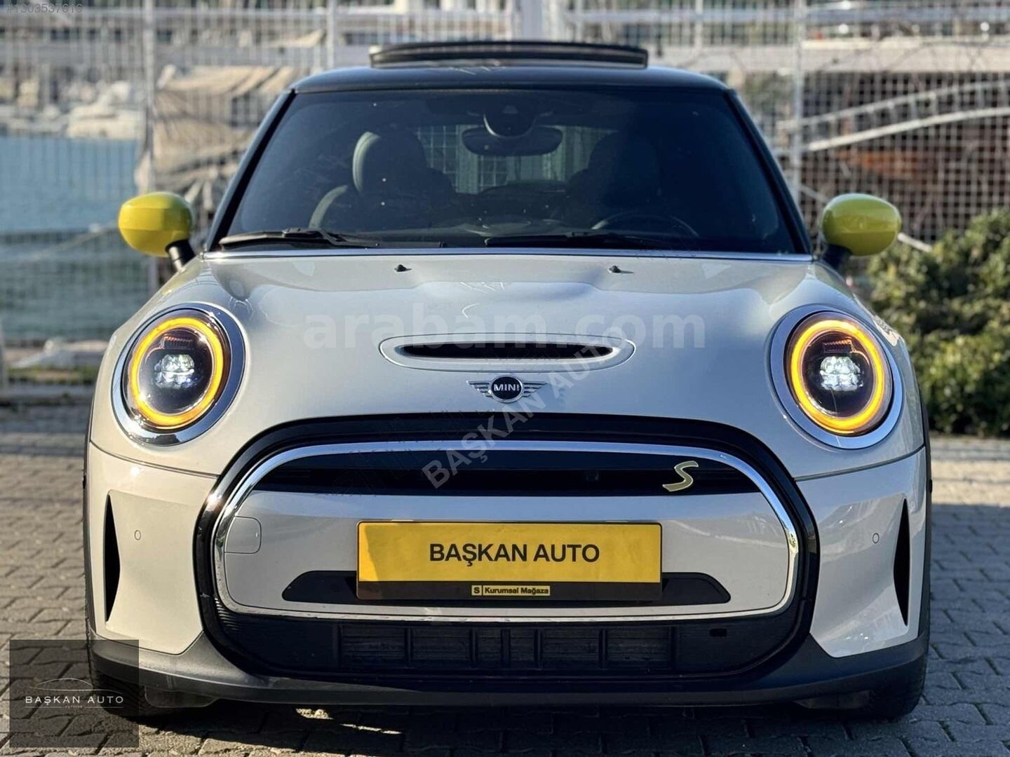 Galeriden Mini Cooper Electric SE Inspired 2022 Model Muğla 76.000 km Beyaz 2