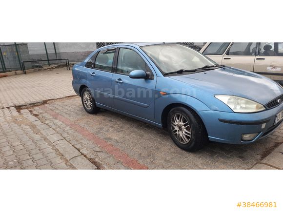 Sahibinden Ford Focus 1.6 Ghia 2004 Model