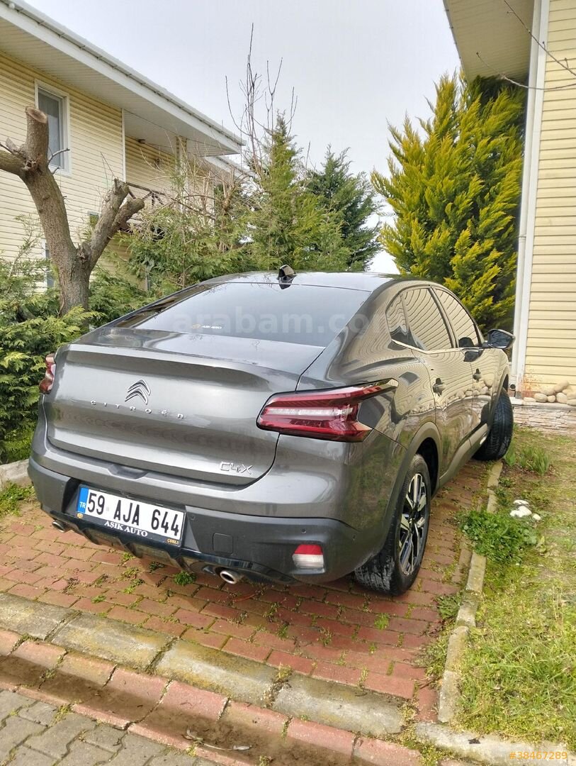 Sahibinden Citroen C4 X 1.2 PureTech Shine 2024 Model İstanbul 147.000 km Gri (titanyum) 4