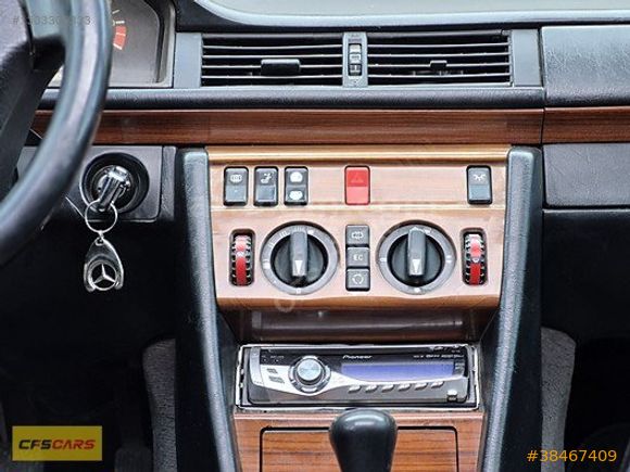 SUNROOFLU, OTOMATİK YILDIZLARI ÜZERİNDE E 200