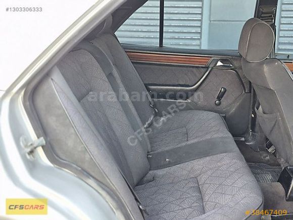 SUNROOFLU, OTOMATİK YILDIZLARI ÜZERİNDE E 200