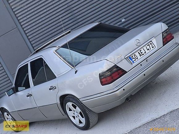 SUNROOFLU, OTOMATİK YILDIZLARI ÜZERİNDE E 200