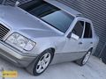 SUNROOFLU, OTOMATİK YILDIZLARI ÜZERİNDE E 200