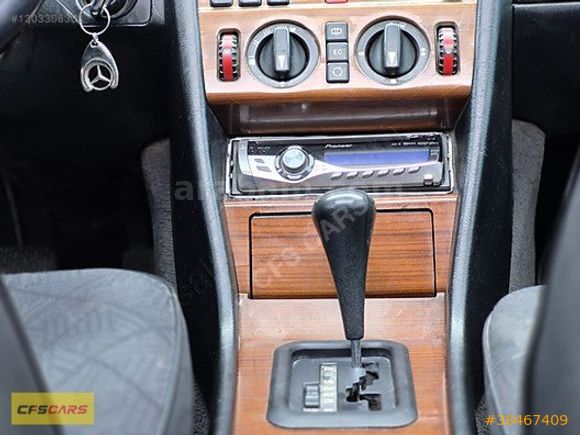SUNROOFLU, OTOMATİK YILDIZLARI ÜZERİNDE E 200