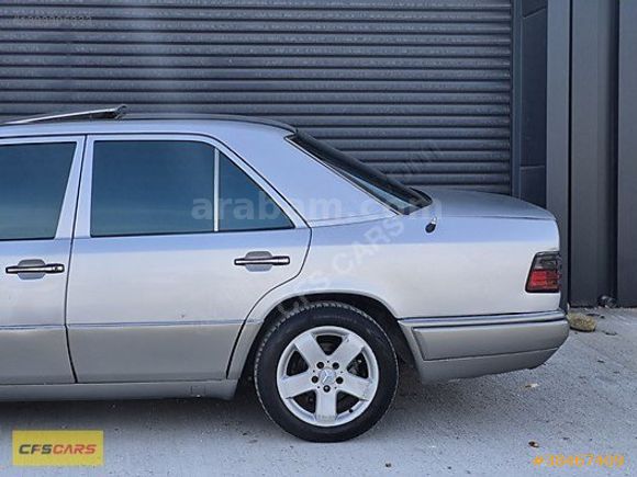 SUNROOFLU, OTOMATİK YILDIZLARI ÜZERİNDE E 200