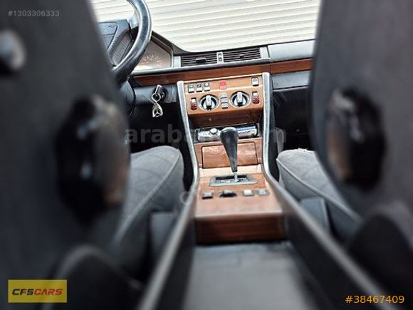 SUNROOFLU, OTOMATİK YILDIZLARI ÜZERİNDE E 200