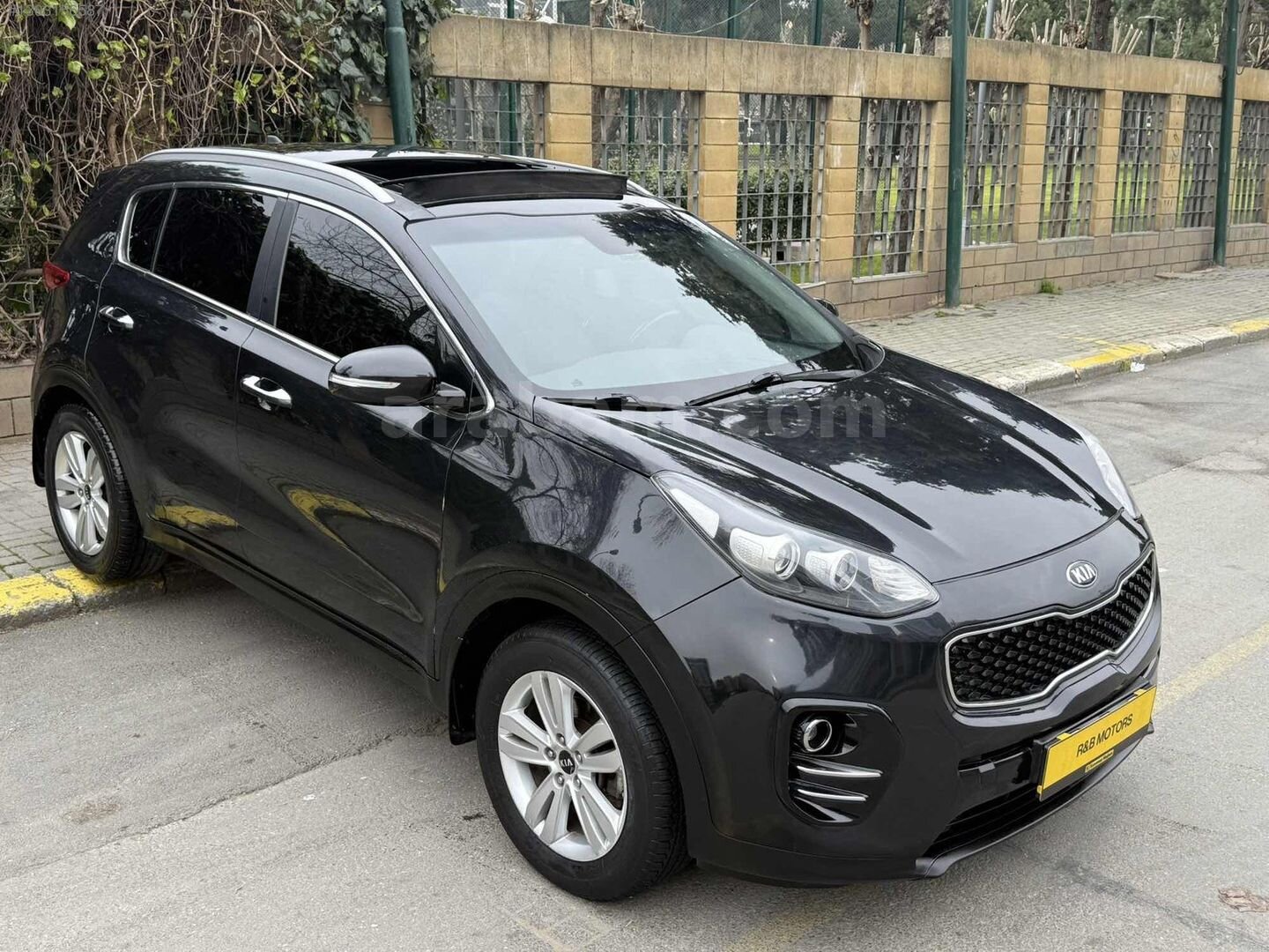 2017 YENİ KASA KİA SPORTAGE 1.6 GDI OTOMATİK VİTES CAM TAVANLI 2