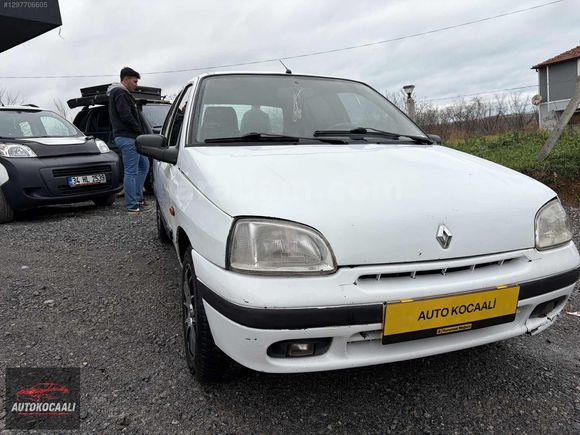 AUTO KOCAALİ CLİO 1.4 İ KLİMALI KREDİ KARTINA 12 TAKSİT